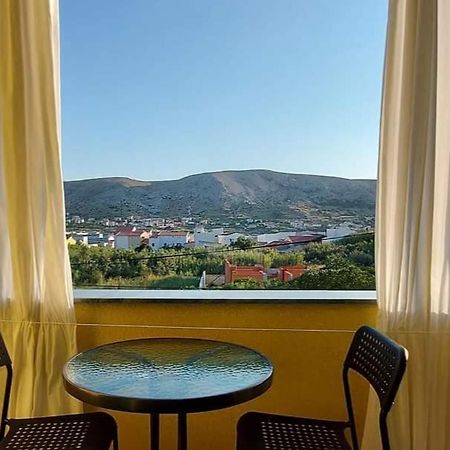 Apartments Kate Pag Town Bagian luar foto