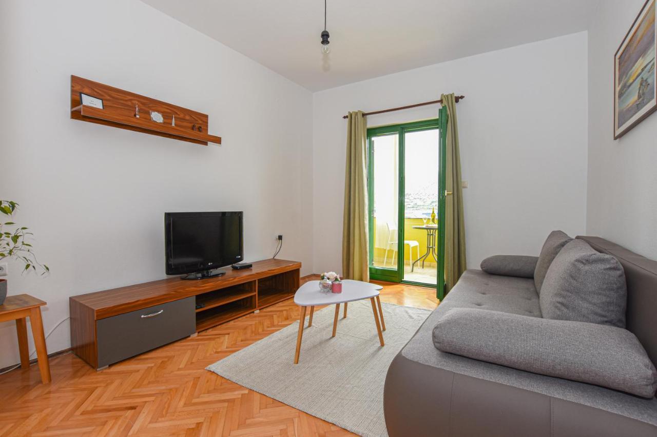 Apartments Kate Pag Town Bagian luar foto